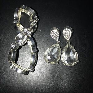 Bracelet and matching Earrings